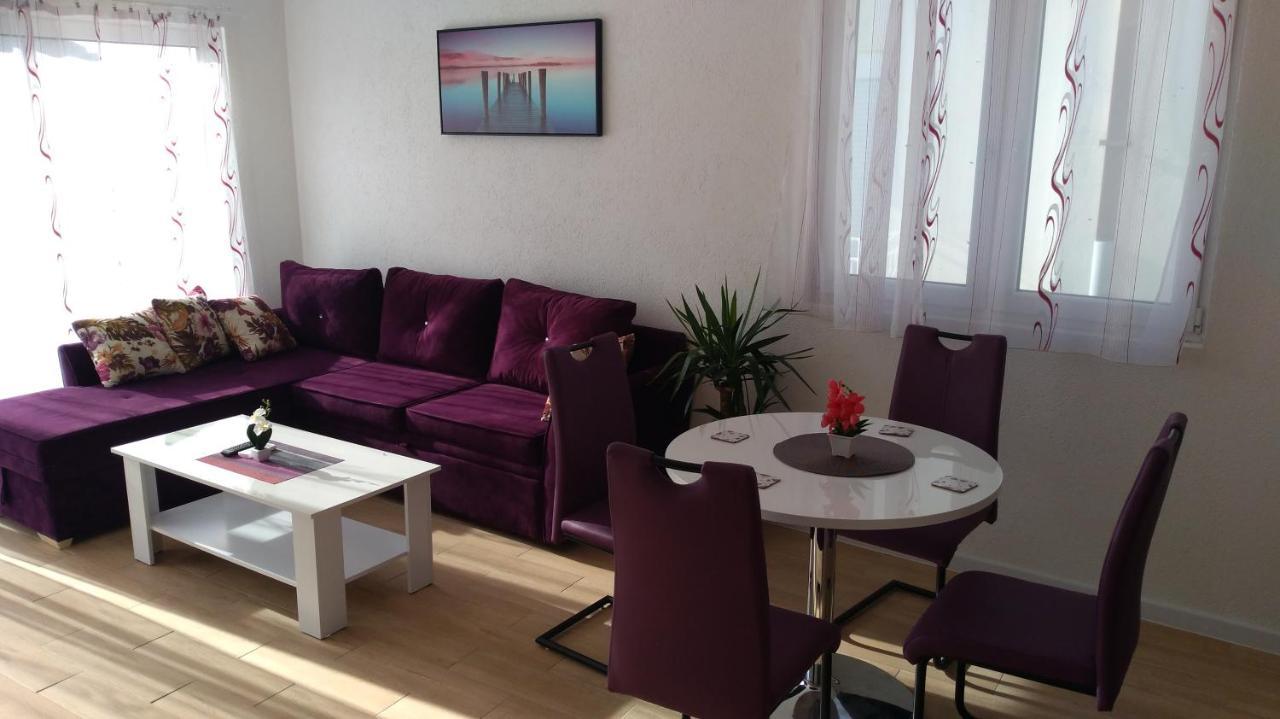 Apartmani Marojevic, بار المظهر الخارجي الصورة