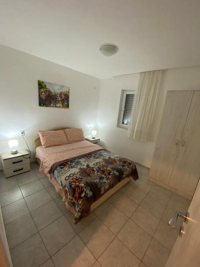 Apartmani Marojevic, بار المظهر الخارجي الصورة