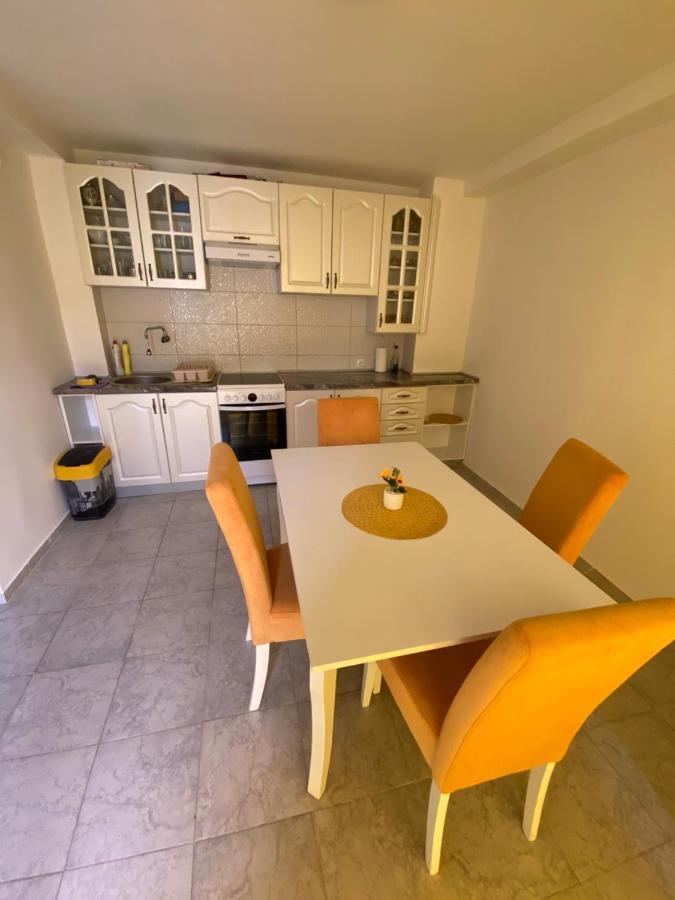 Apartmani Marojevic, بار المظهر الخارجي الصورة