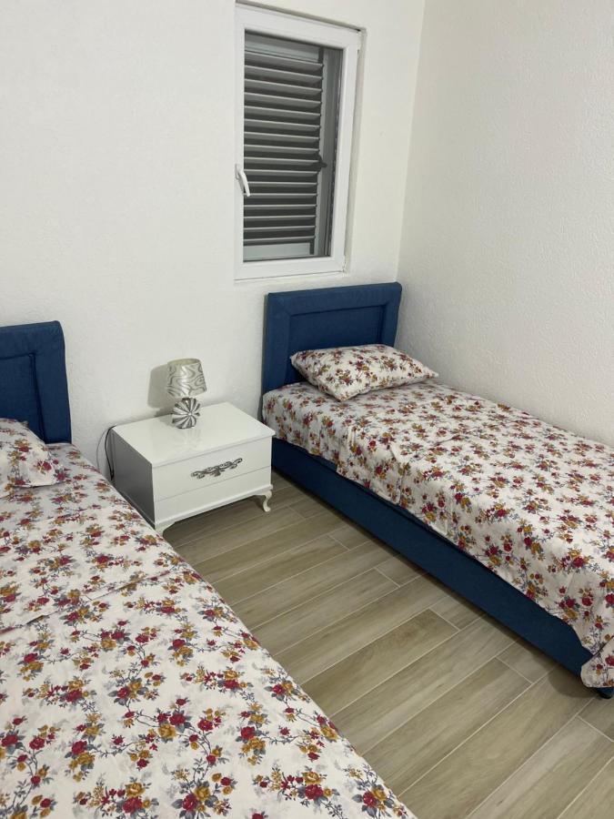 Apartmani Marojevic, بار المظهر الخارجي الصورة