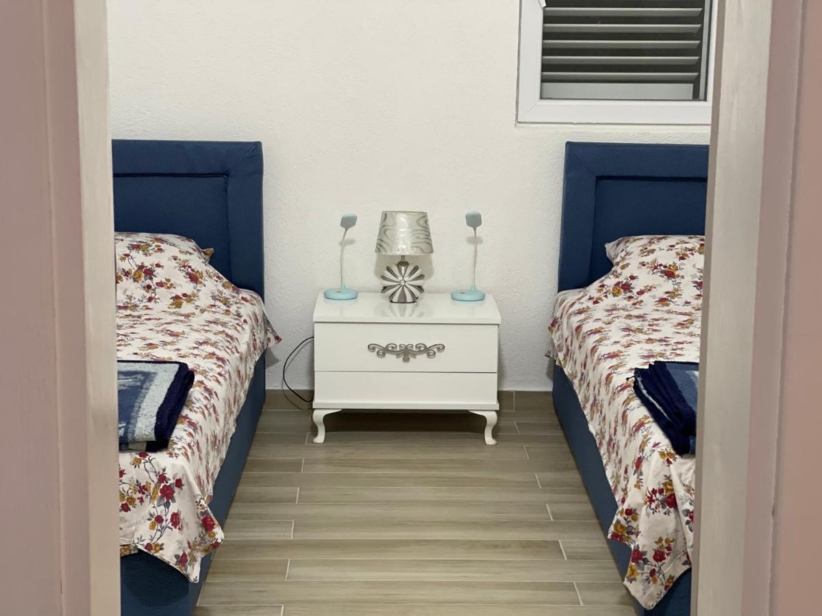 Apartmani Marojevic, بار المظهر الخارجي الصورة