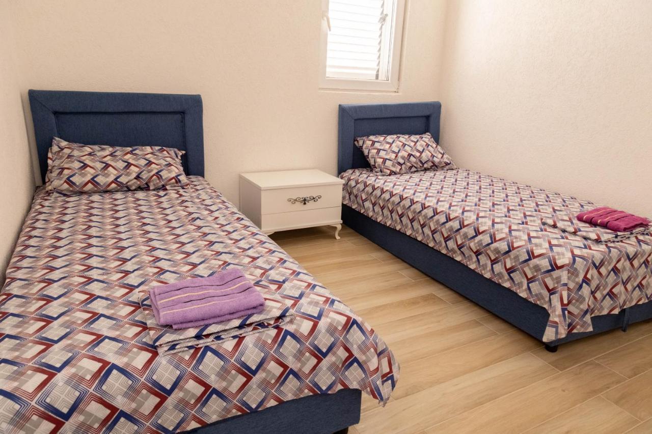 Apartmani Marojevic, بار المظهر الخارجي الصورة