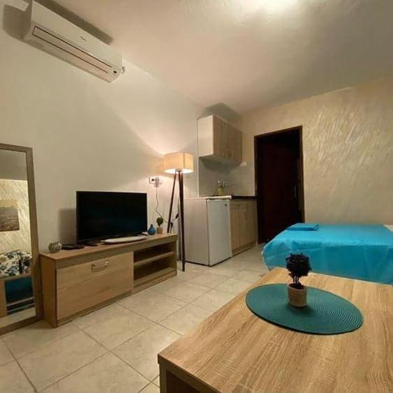 Apartmani Marojevic, بار المظهر الخارجي الصورة