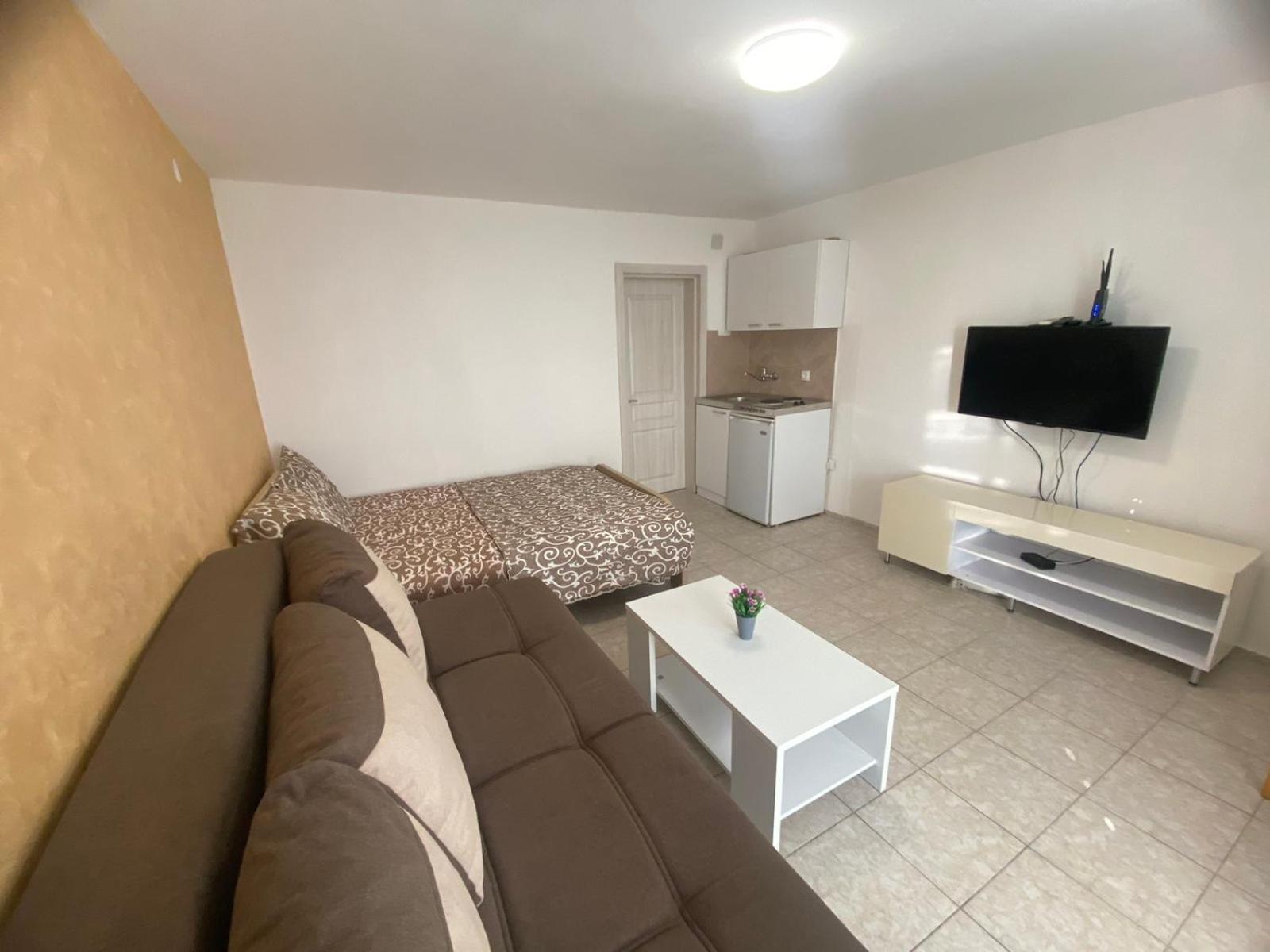 Apartmani Marojevic, بار المظهر الخارجي الصورة